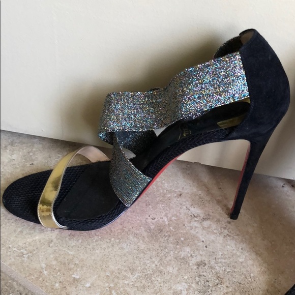 Christian Louboutin heels - Picture 4 of 10